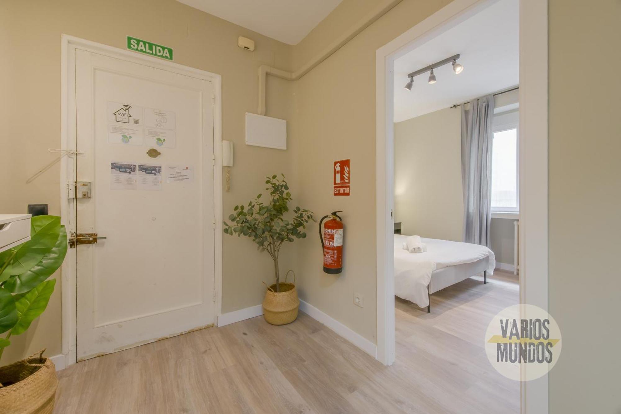 Practico Apt 7Pax En Calle Santa Ana Centro De Madrid Dış mekan fotoğraf