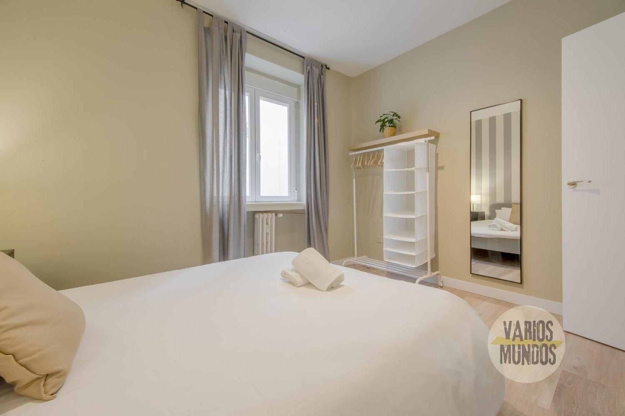 Practico Apt 7Pax En Calle Santa Ana Centro De Madrid Dış mekan fotoğraf