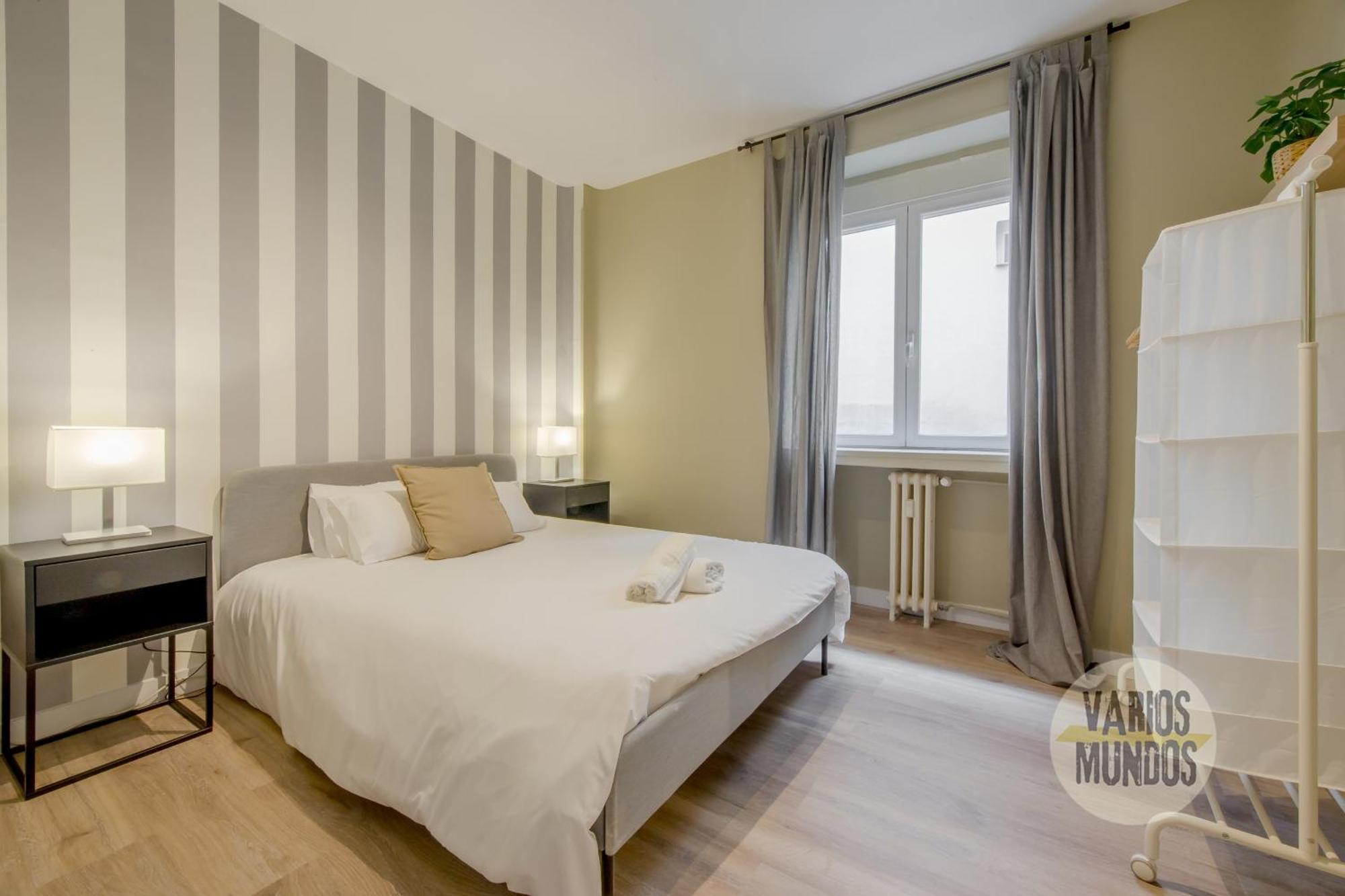 Practico Apt 7Pax En Calle Santa Ana Centro De Madrid Dış mekan fotoğraf